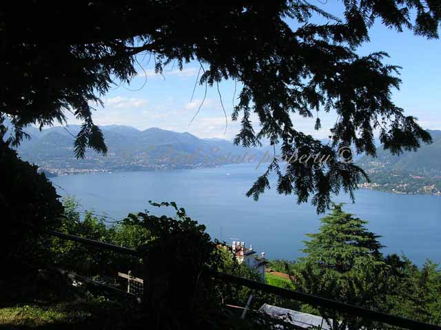    :          ( Lago Maggiore, Stresa)